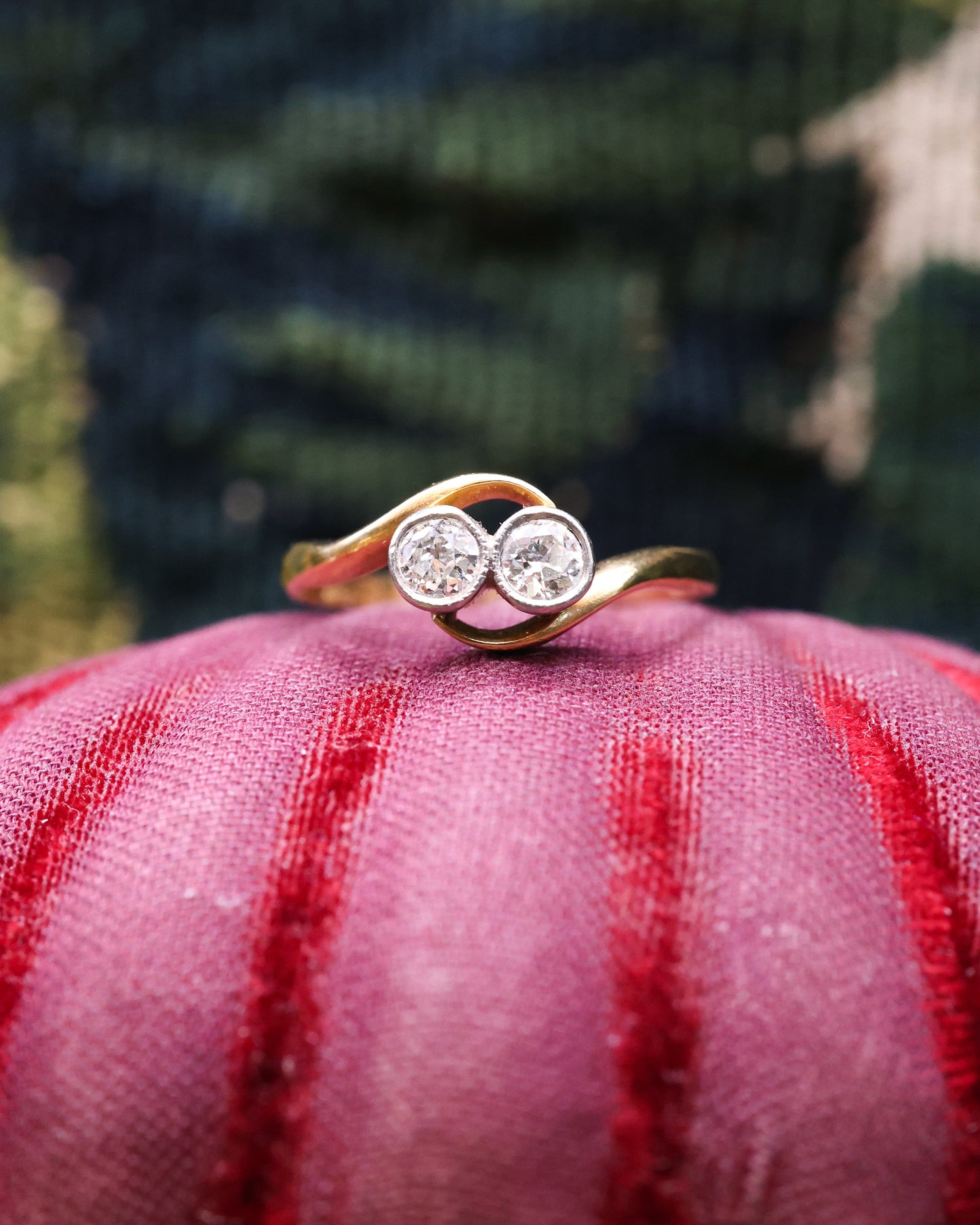 18ct Yellow Gold & Platinum Diamond Two Stone Twist Ring Circa 1930 - Robin Haydock Antique Jewellery
