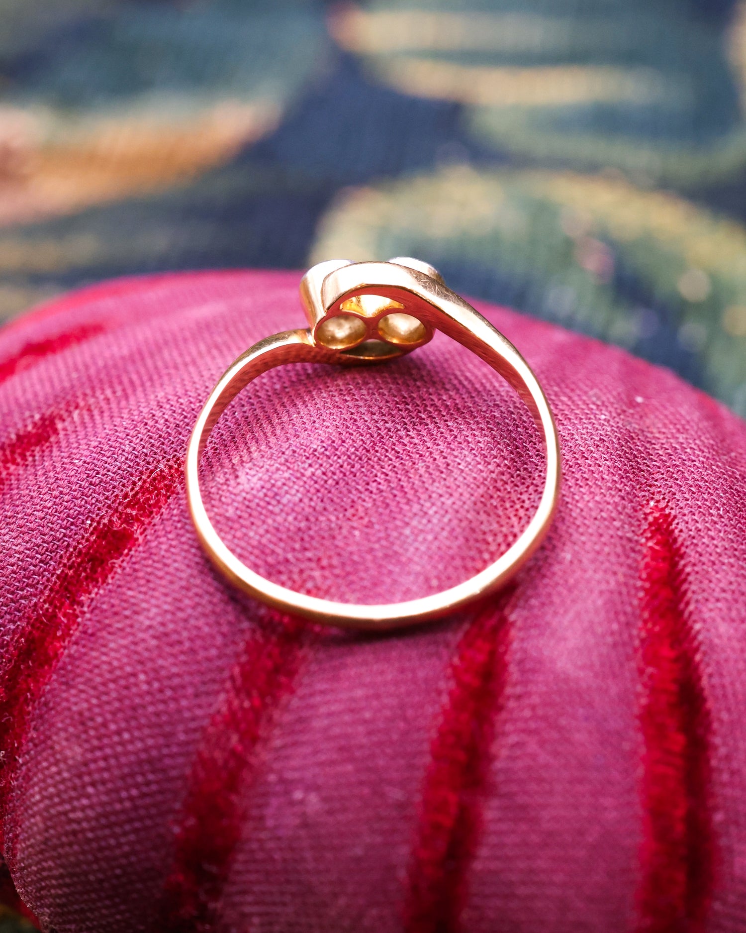 18ct Yellow Gold & Platinum Diamond Two Stone Twist Ring Circa 1930 - Robin Haydock Antique Jewellery