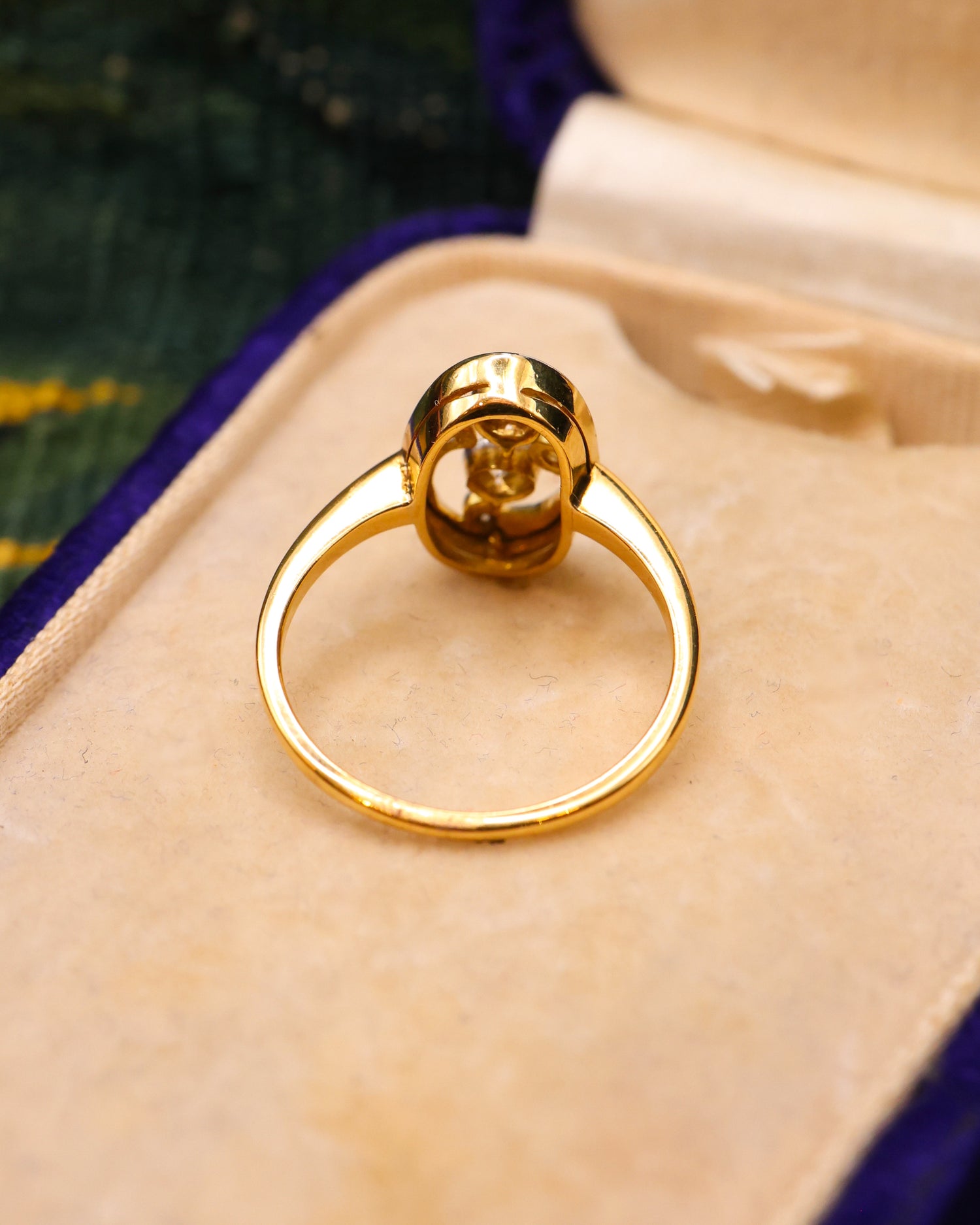 A very unusual 18ct Yellow Gold & Platinum (tested) Double Diamond Oval Art Nouveau Ring Circa 1905 - Robin Haydock Antique Jewellery