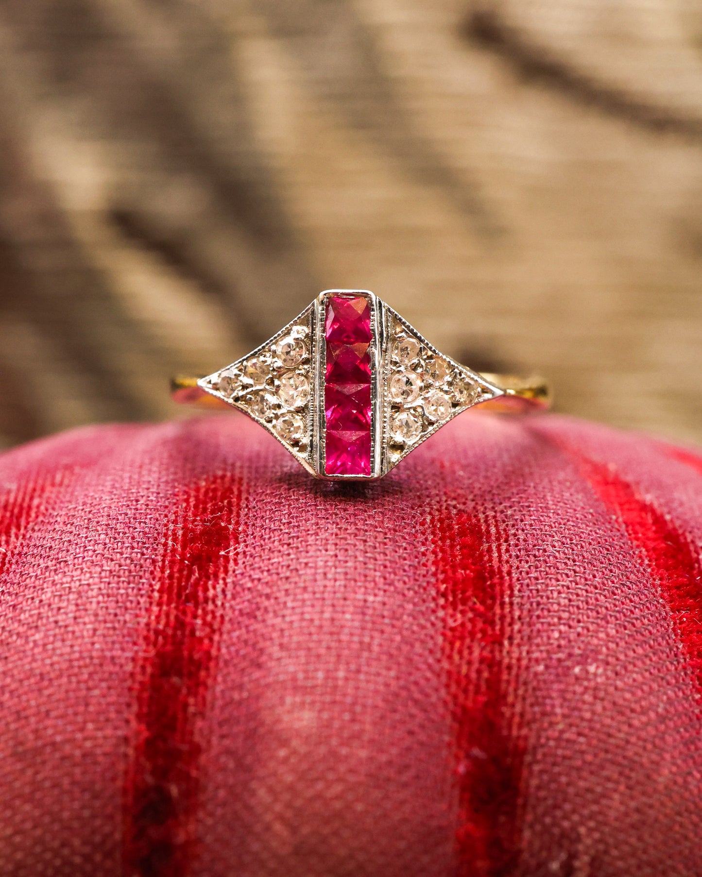 A fine 18ct (stamped), Yellow Gold "Art Deco Style" Calibre Cut Ruby (4) Ruby & Diamond Ring. Pre-owned. - Robin Haydock Antique Jewellery