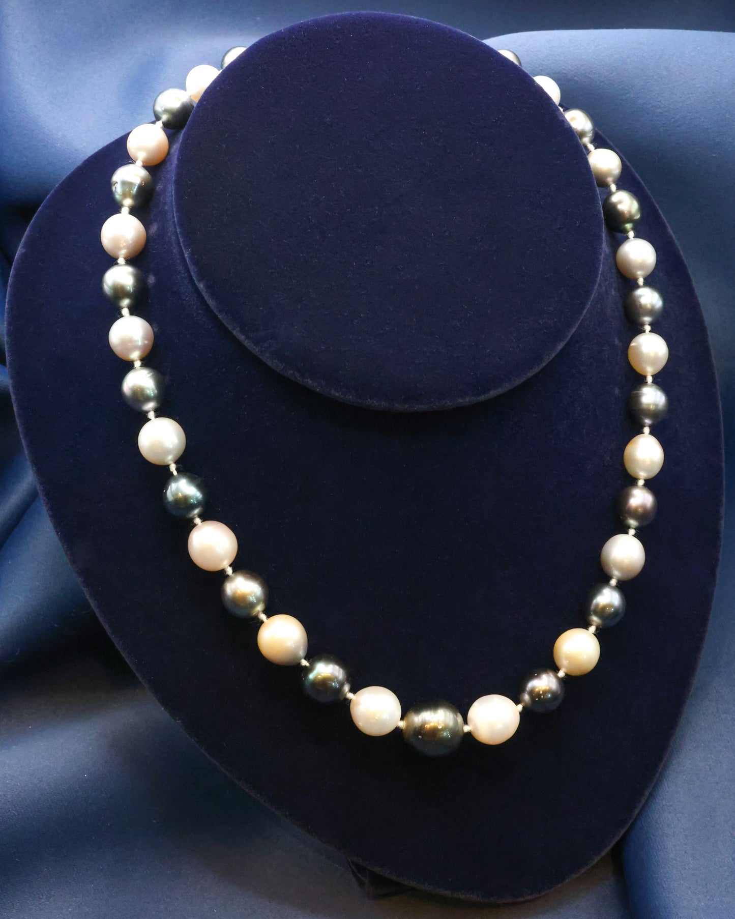A Beautiful Dark and Light Grey to White Orient Graduated Cultured Pearl Necklace with an 18ct. White Gold (stamped), Spherical Clasp. Pre-Owned Circa 1990 - Robin Haydock Antique Jewellery