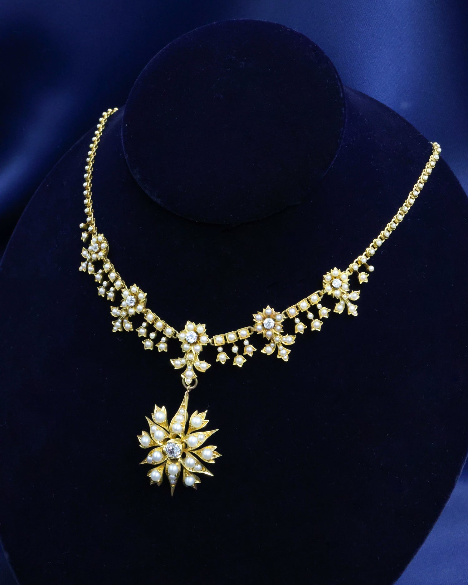 A fine 15ct Yellow Gold (tested) Seed Pearl & Diamond Starburst Pendant Circa 1880 - Robin Haydock Antique Jewellery