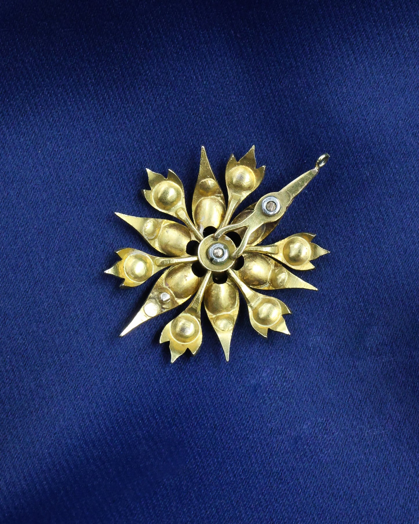 A fine 15ct Yellow Gold (tested) Seed Pearl & Diamond Starburst Pendant Circa 1880 - Robin Haydock Antique Jewellery