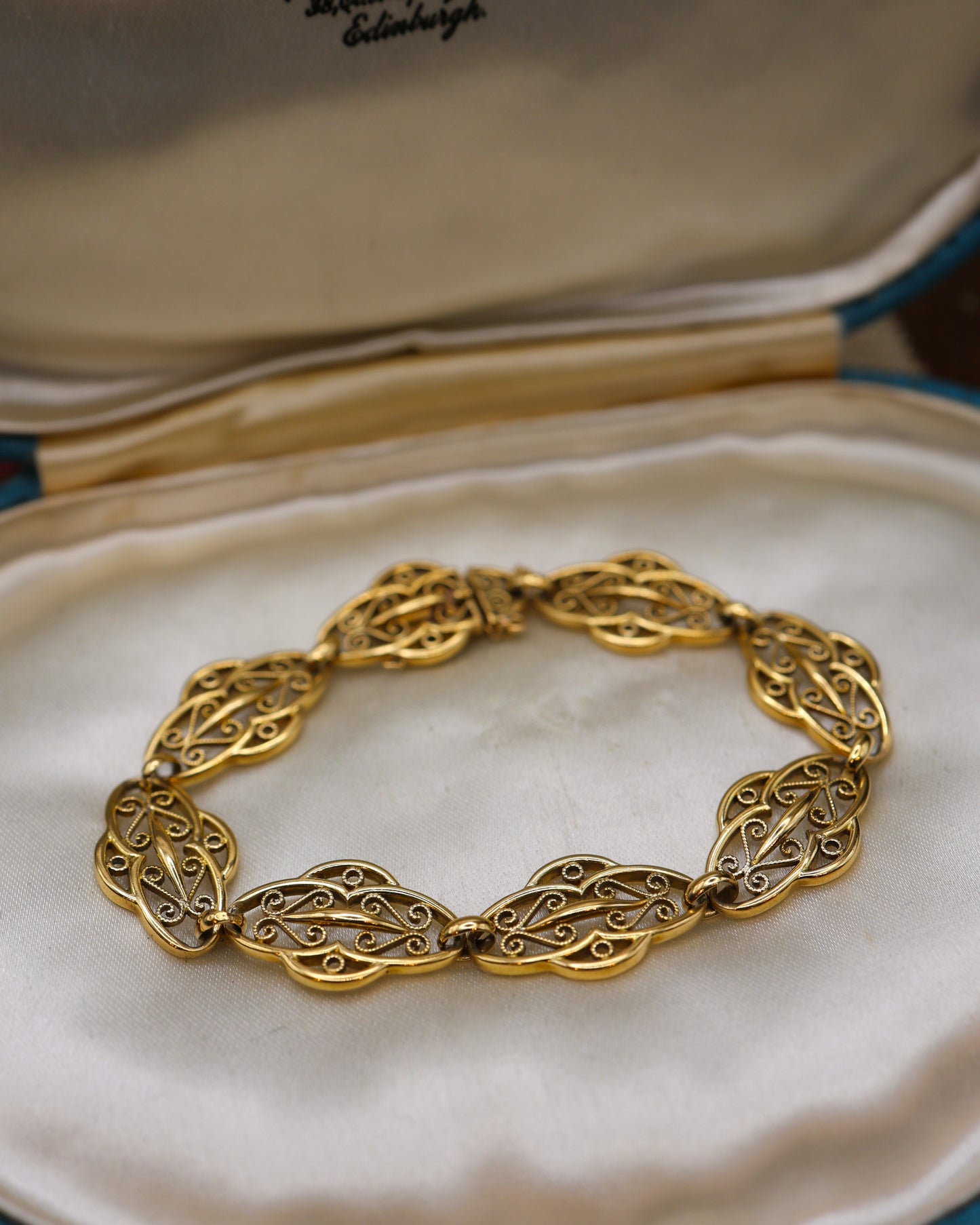 18ct Yellow Gold French Lozenge Link Bracelet Circa 1905 - Robin Haydock Antique Jewellery