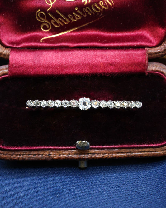 18ct Yellow Gold & Silver Victorian Diamond Bar Brooch Circa 1900 - Robin Haydock Antique Jewellery