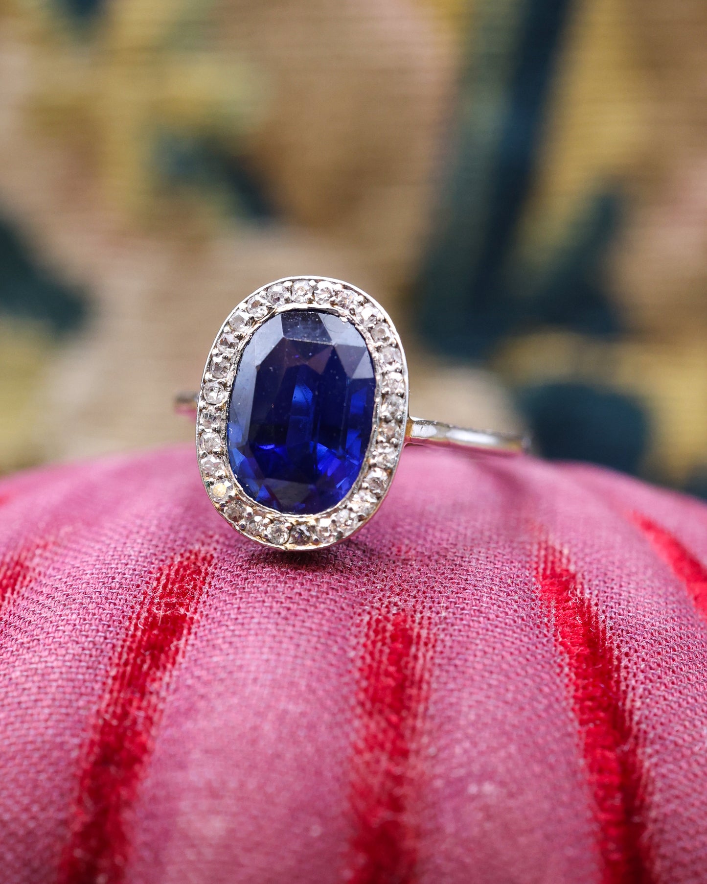 18ct Yellow Gold & Platinum 3.5ct Natural Sapphire & Diamond Cluster Ring Circa 1910/1920 - Robin Haydock Antique Jewellery