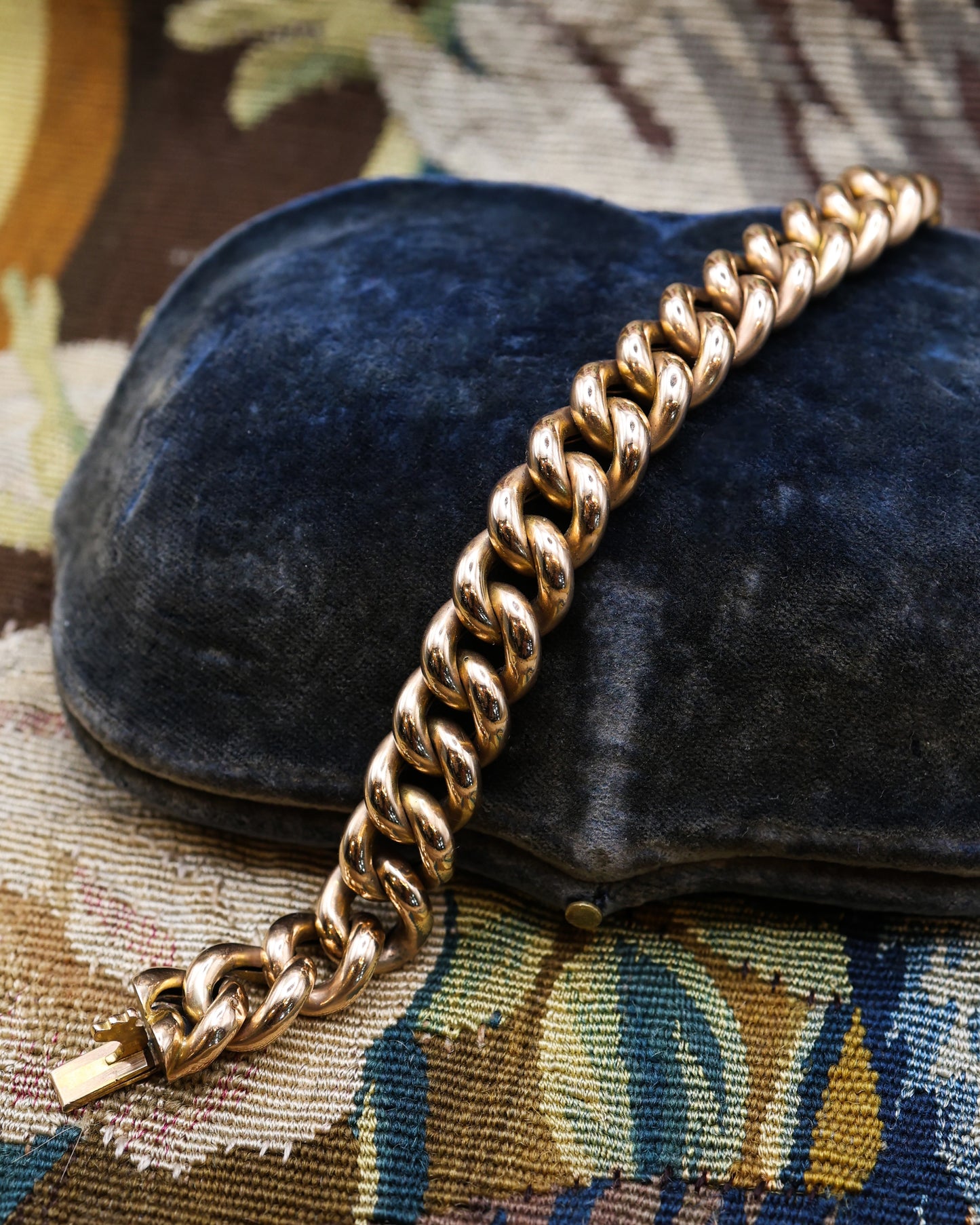 15ct Gold Chunky Curb Link Bracelet, Circa 1910