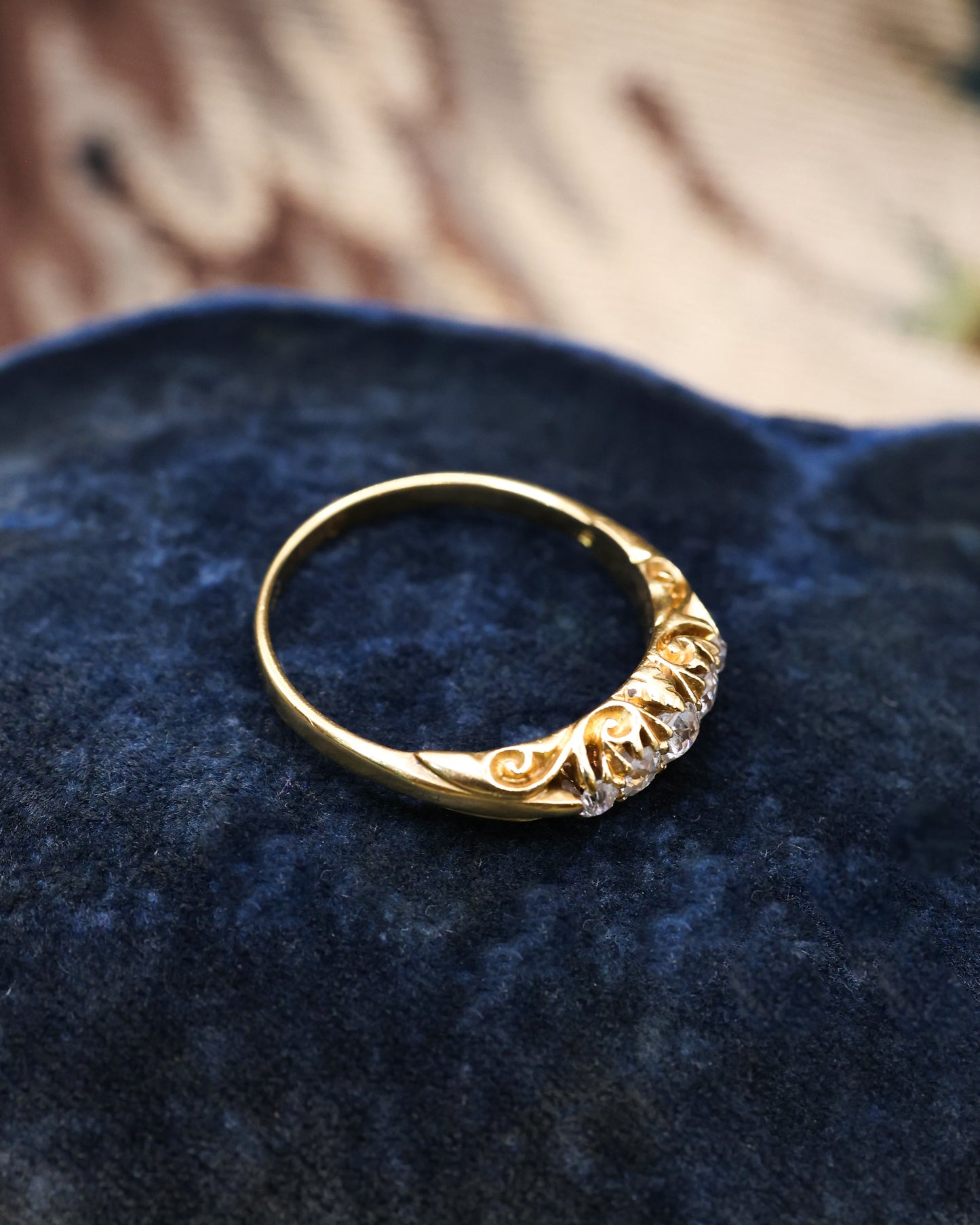Diamond, Platinum & 18ct Yellow Gold French Five Stone Ring L1/2