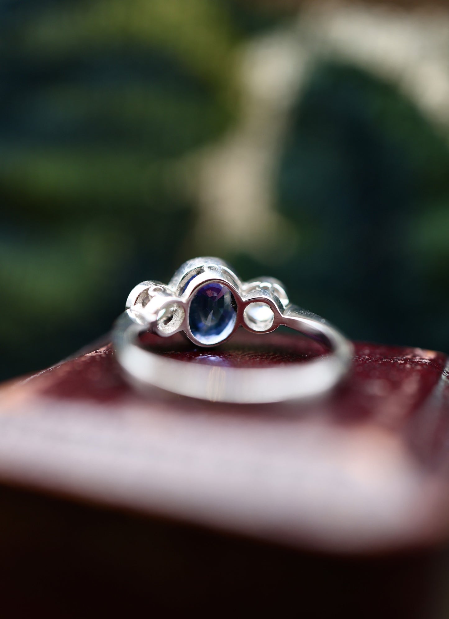 A very fine 18 ct.  White Gold & Platinum Oval 2.40ct Sapphire & Diamond Three Stone Ring. Circa 1935