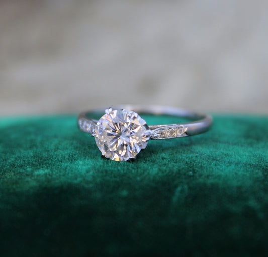 A 1.03ct Diamond Solitaire Ring set in Platinum, English, Circa 1950 - Robin Haydock Antiques