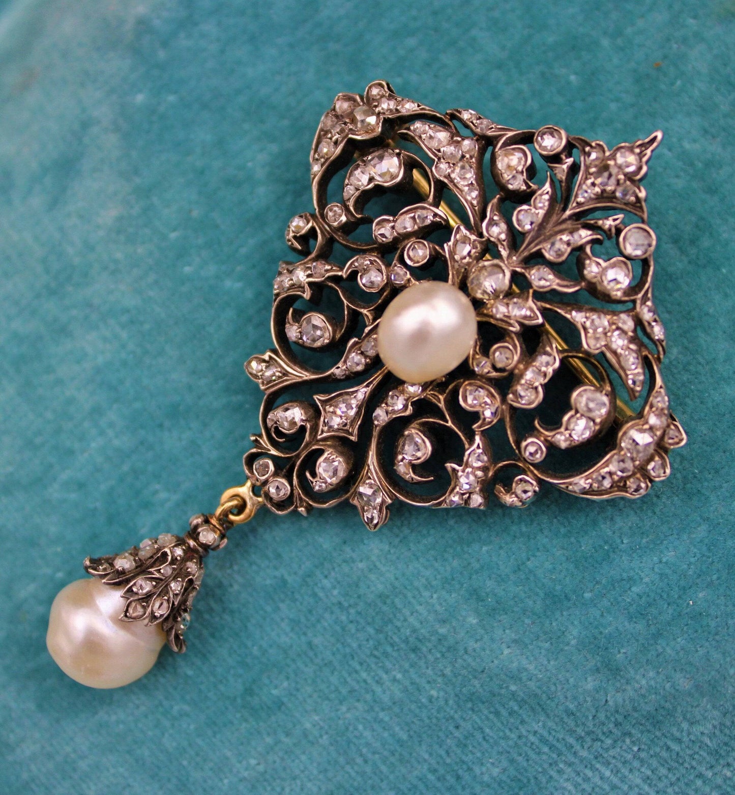 An exceptionally finely worked Natural Pearl & Diamond Brooch/Pendant set in 18ct Yellow Gold & Silver, French, Circa 1870 - Robin Haydock Antiques