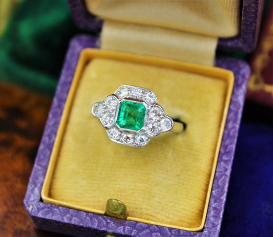 A very fine Emerald and Diamond Cluster Ring mounted in 18ct White Gold, English, Circa 1955 - Robin Haydock Antiques