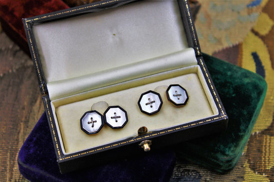 A very fine pair of  Mother of Pearl & Black Enamel Cufflinks set in 9ct Yellow Gold, Circa 1930 - Robin Haydock Antiques