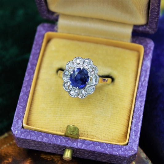 A very fine Sapphire and Diamond Cluster Ring set in 18ct Yellow Gold & Platinum, Circa 1935 - Robin Haydock Antiques