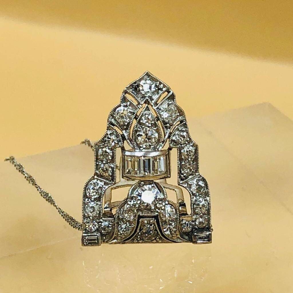 A very beautiful Platinum (tested) Art Deco Diamond Clip Brooch convertible to a Pendant, Circa 1925 - Robin Haydock Antiques