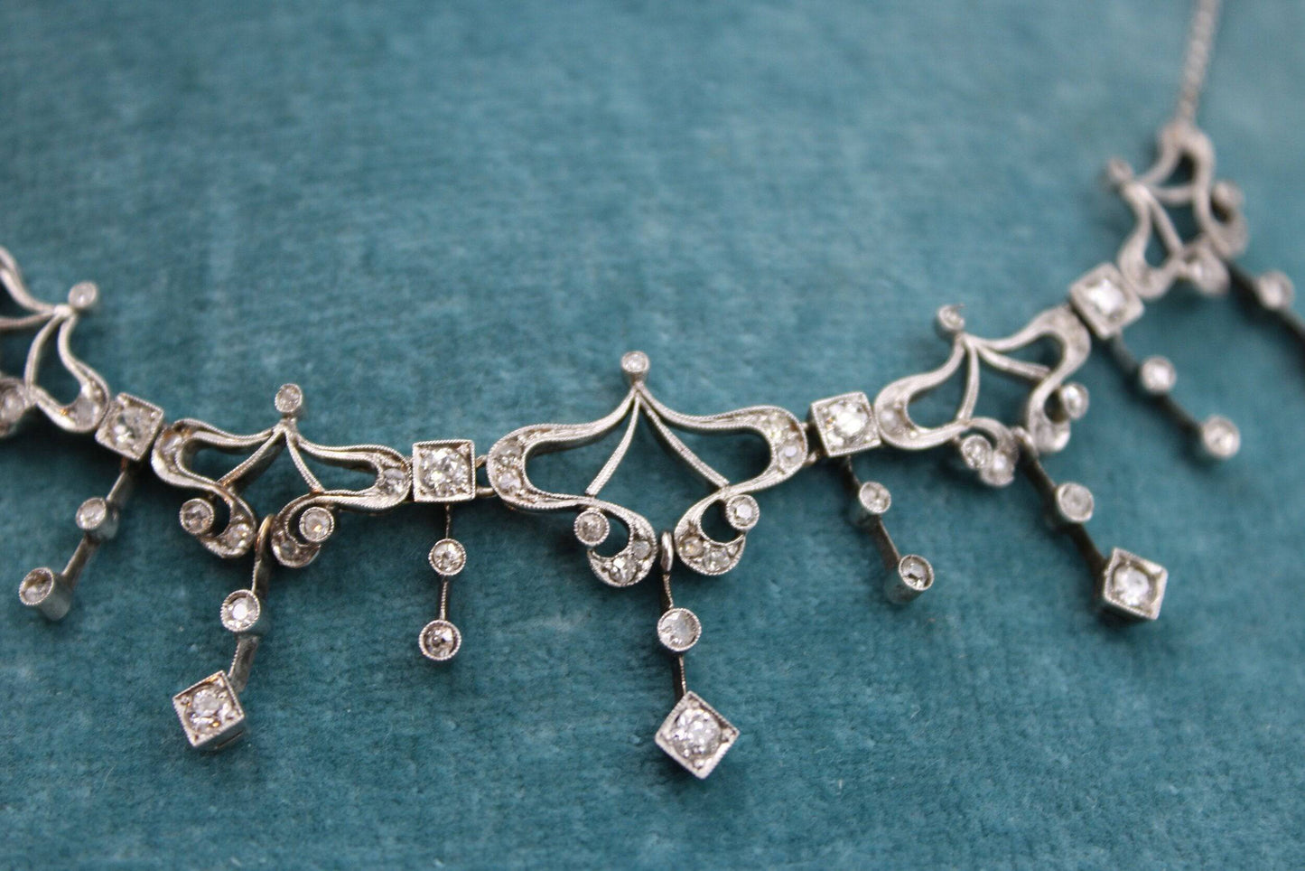 A very fine Art Nouveau Diamond Demi Fringe Necklace set in High Carat White Gold & Platinum tipped, Continental, Circa 1930 - Robin Haydock Antiques
