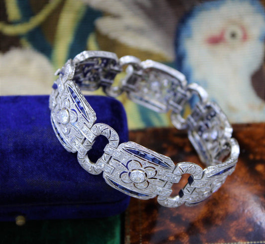 An exquisite Diamond & Sapphire Art Deco Bracelet mounted in Platinum, English, Circa 1930 - Robin Haydock Antiques