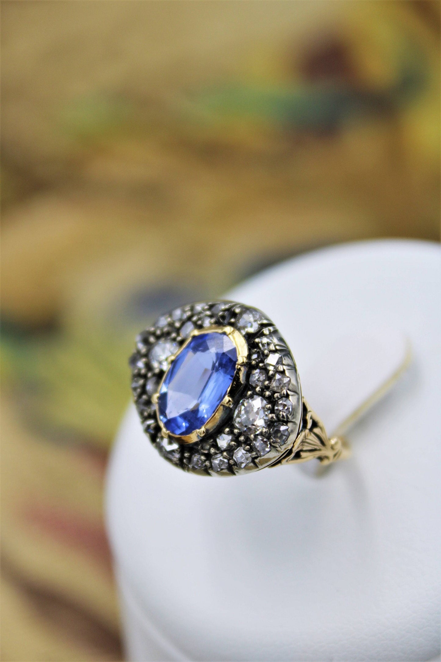 A very fine Georgian/ Victorian Sapphire & Diamond Cluster Ring in 18ct Yellow Gold & Silver. - Robin Haydock Antiques