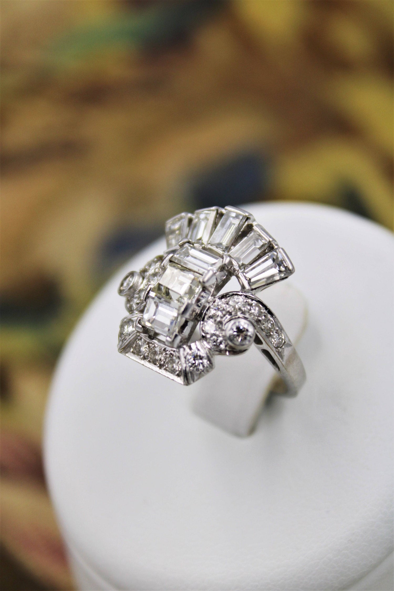 An unusual "Art Deco" Diamond & Platinum Dress Ring, Circa 1945 - Robin Haydock Antiques