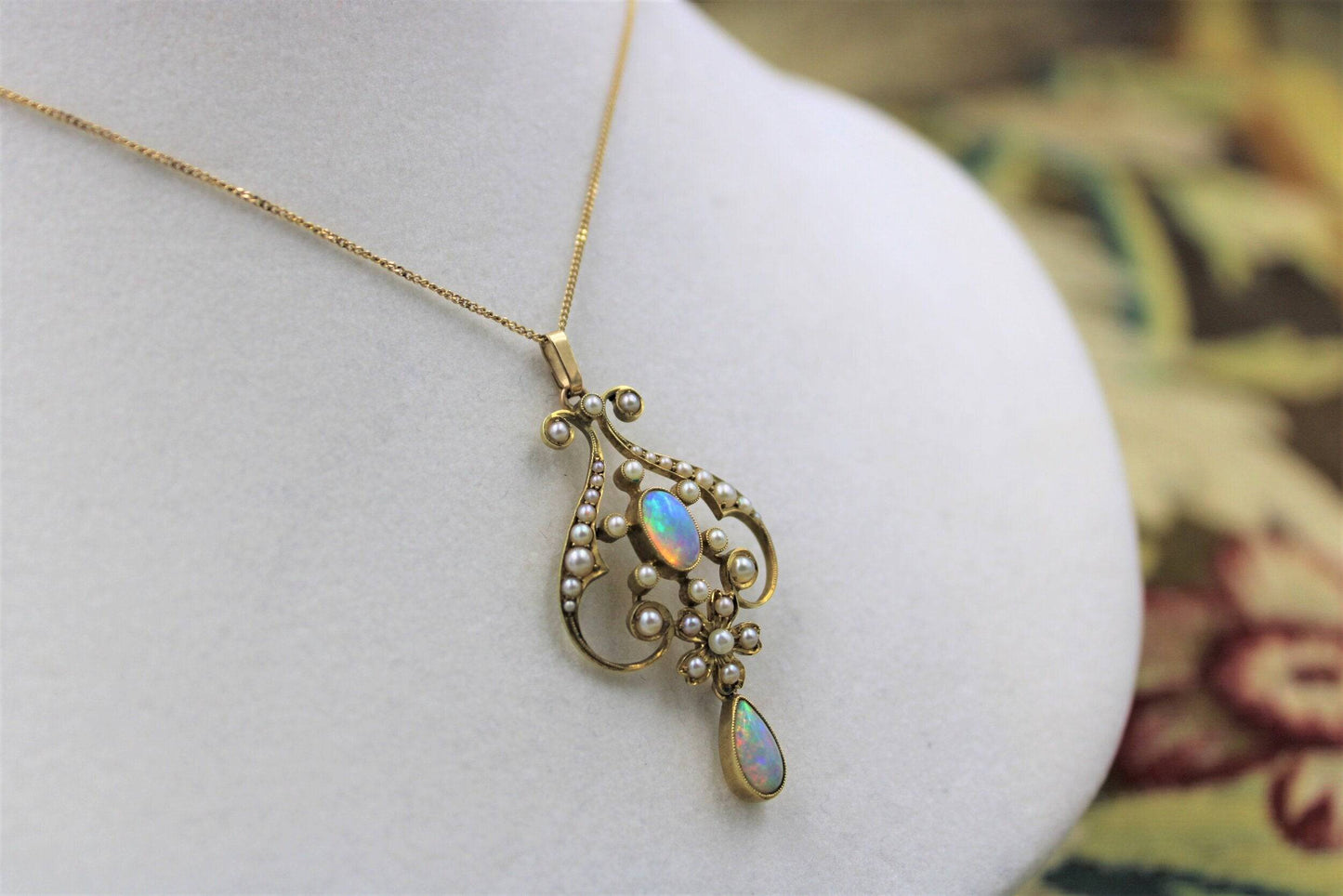 A very fine Art Nouveau Opal & Seed Pearl, Lavaliere Pendant set in 15ct Yellow Gold on a 9ct Gold Chain, English, Circa 1910 - Robin Haydock Antiques